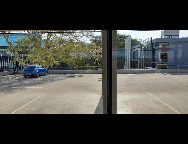 122.40M² OFFICE TO LET IN WESTVILLE